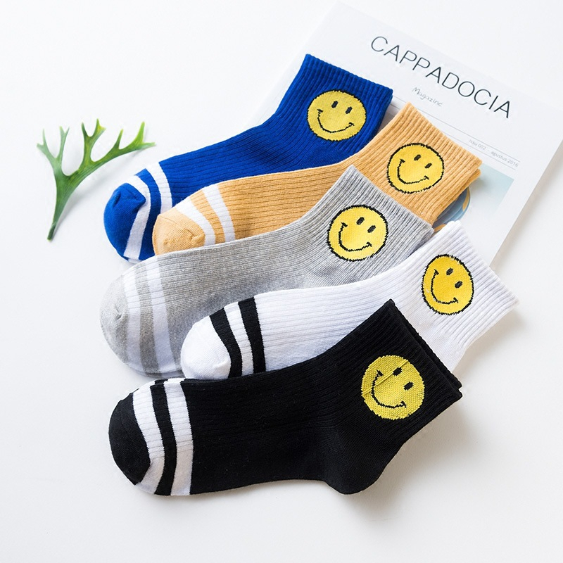 BV.ID KK1028 Kaos Kaki Pendek Motif Smile Emoji Semata Kaki Ankle Socks Unisex Pria Wanita