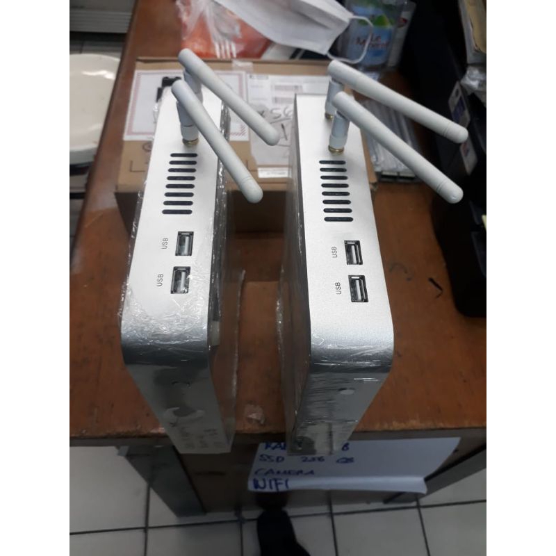 Mini PC CORE i5 Gen4/4GB/128GB/WiFi/HDMI/Adptr