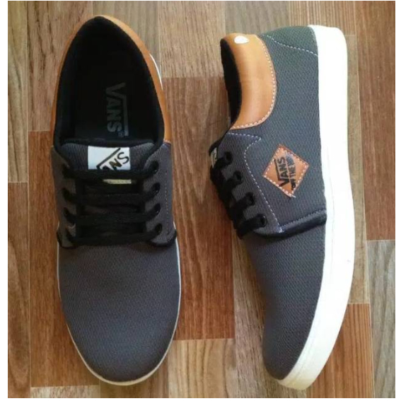 Sepatu pria cesual Vanns termurah VD02 REALPICT