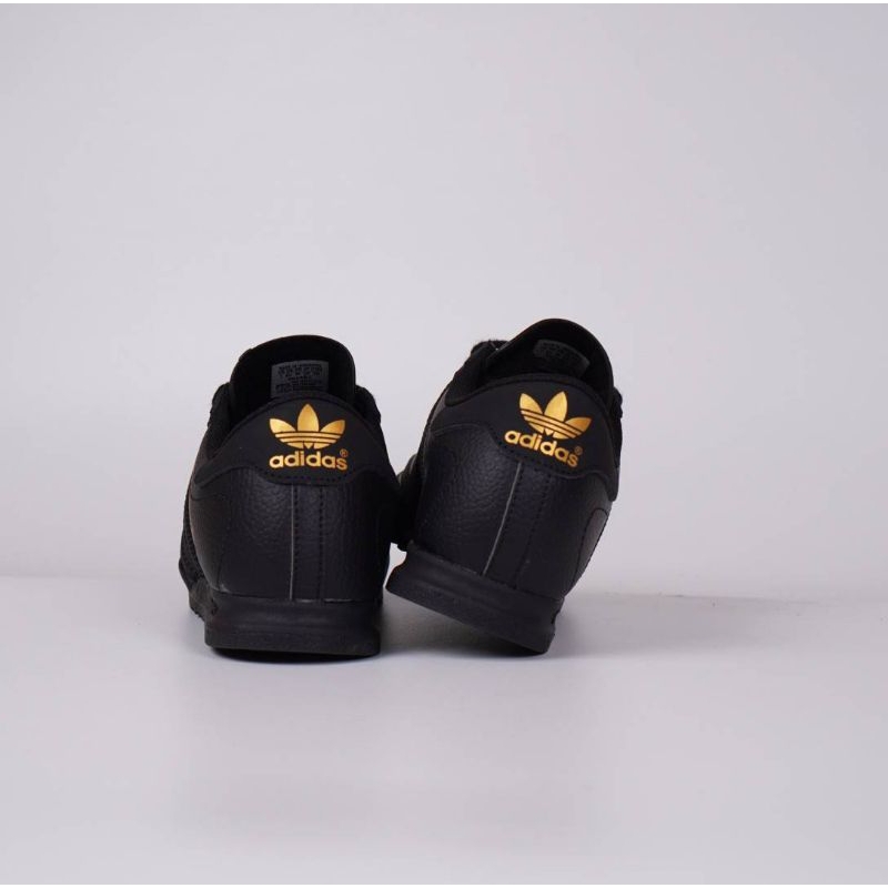 Sepatu Adidas Beckenbauer All Round All Black