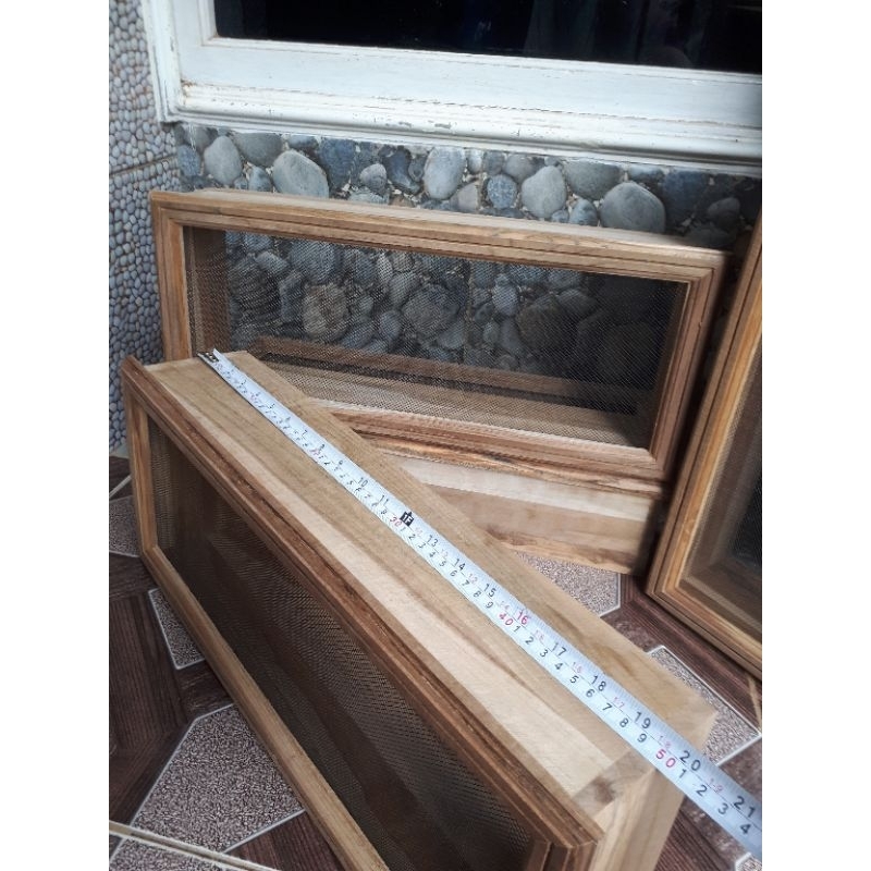 Loster Kayu Jati 50x20 + kawat nyamuk
