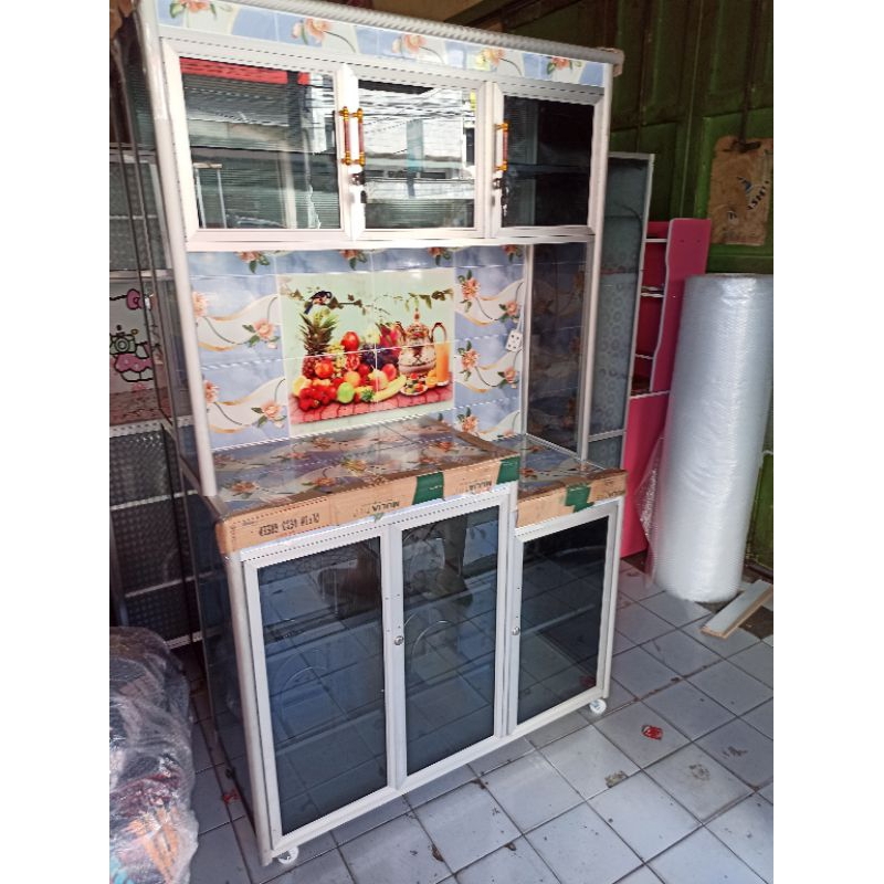 LEMARI RAK PIRING RODA DAPUR KACA 3PINTU 3 PINTU   BANDUNG ,SEKITARNYA