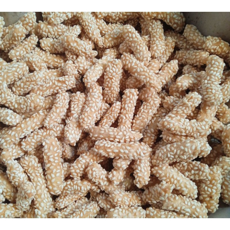 

KUE KECIPUT BERAT 500 GRAM