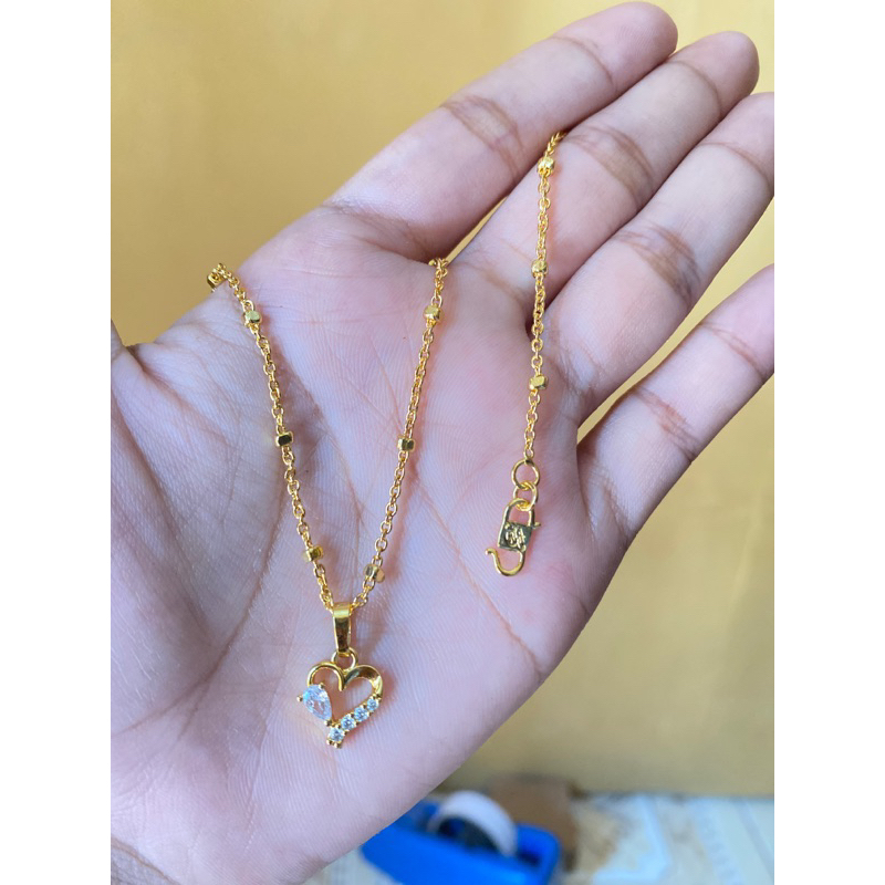 Kalung medan bulat love mata kecil warna 24k