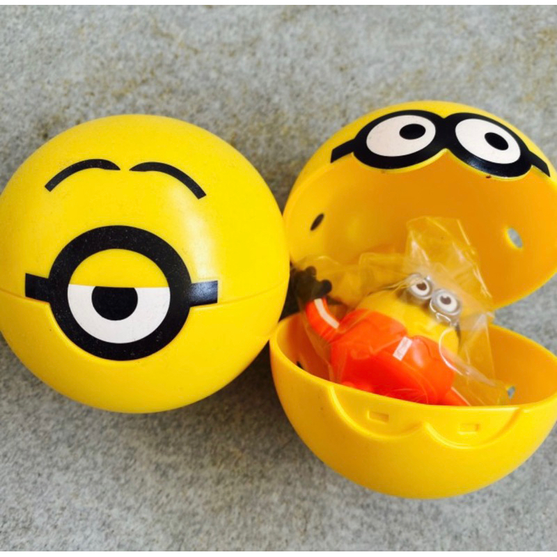 happy meal minions ball
