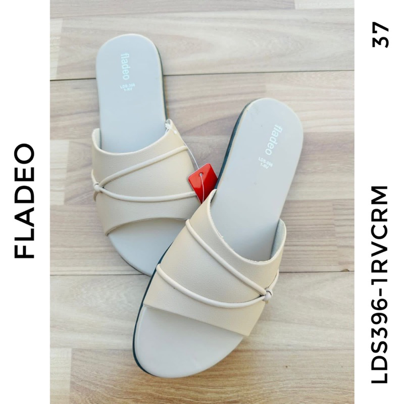 sendal flat fld motif geser&gt;&gt;&gt;