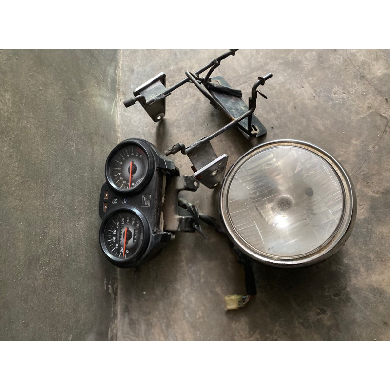 LAMPU DEPAN SET MEGAPRO PRIMUS MP NEW PRIMUS