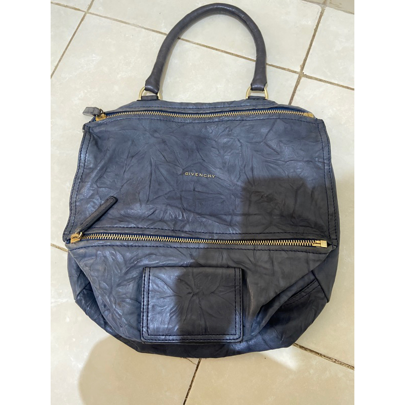 Preloved Givenchy Pandora