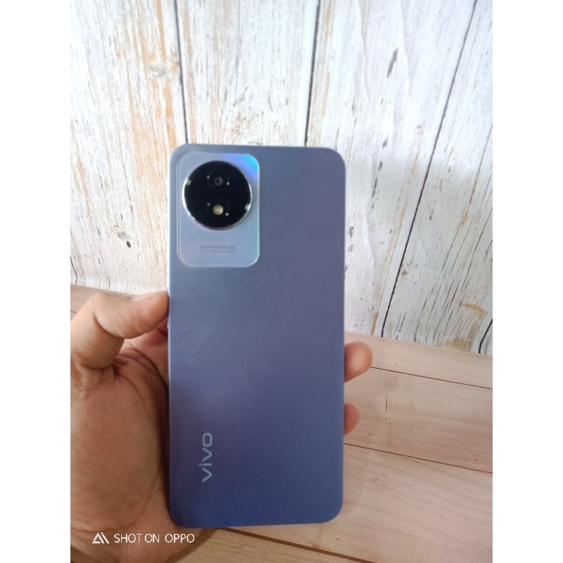 vivo y02 ram 3/32gb, lengkap mulus original pabrik, hp seken berkualitas dan bergaransi resmi. baran