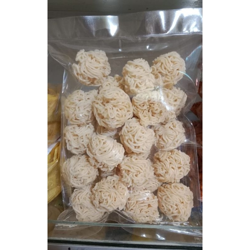 

OLEH-OLEH KHAS MINANG /dakak-dakak /bola ubi gurih / bola-bola ubi renyah