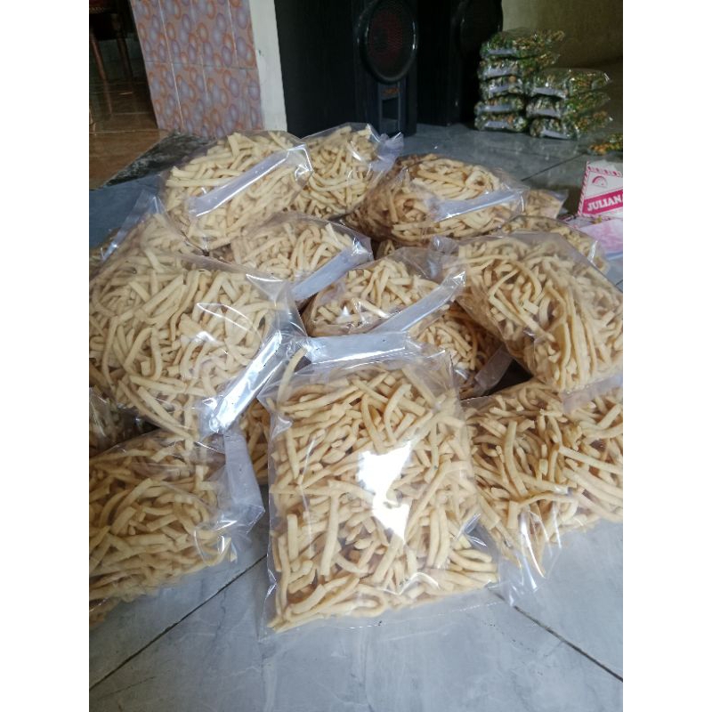 

makanan ringan tusuk gigi