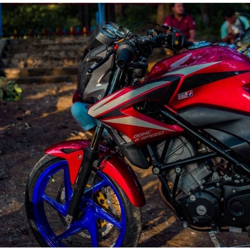 STRIPING STANDAR ORI CB 150R OLD 2014 LIS STICKER DECAL ORI BERKUITAS CB150R lama 2014 merah