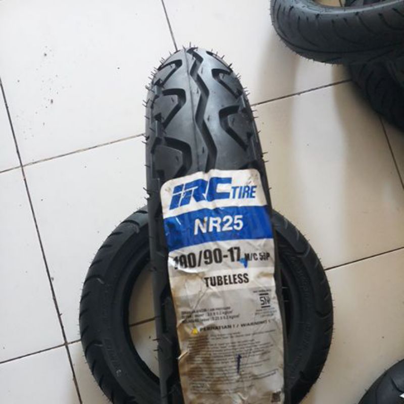 BAN IRC NR25 Tubeless ( TL ) 100 / 90 - 17 Ring 17 - IRC NR25