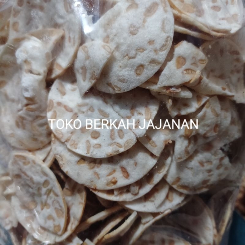 

KERIPIK TEMPE SAGU / KERIPIK TEMPE BULAT 250 Gram