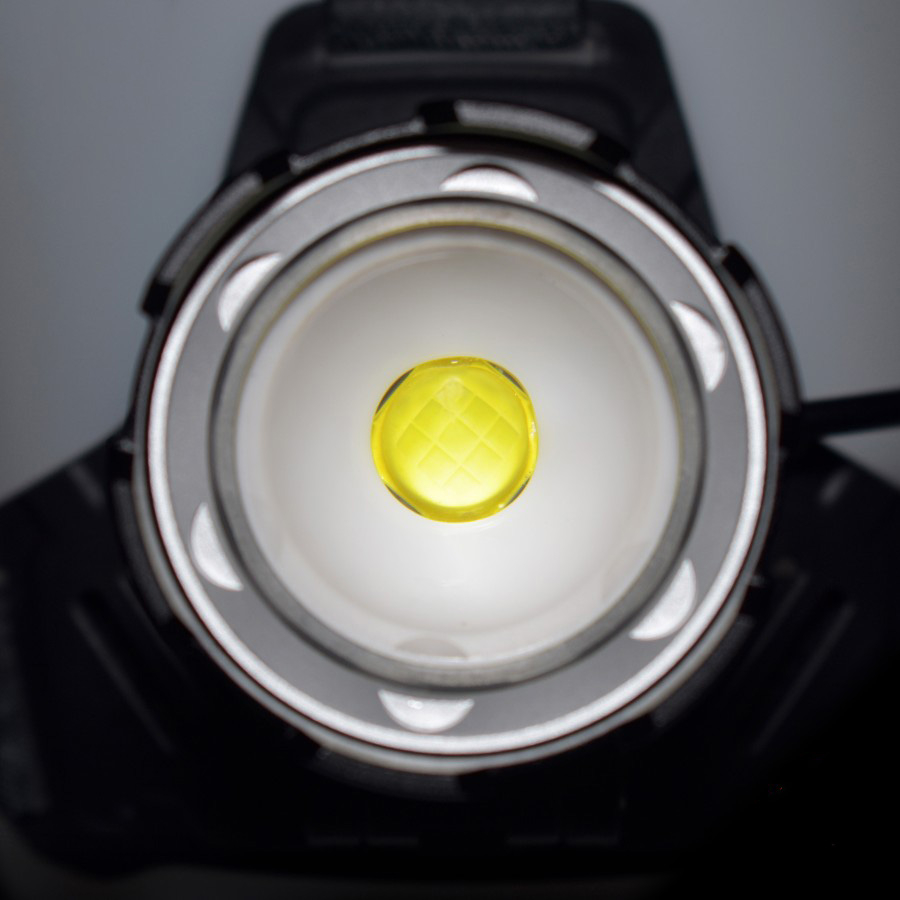 Senter kepala headlamp XHP-90 3-mode & zoom camping outdoor USB charge