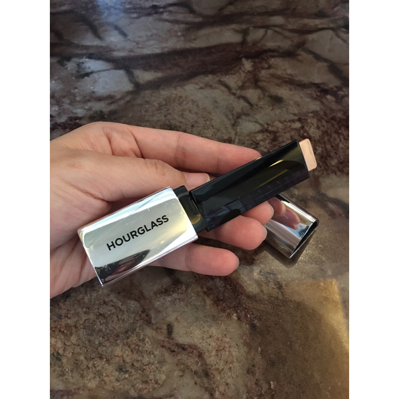 HOURGLASS VANISH™ FLASH HIGHLIGHTING HIGHLIGHTER STICK