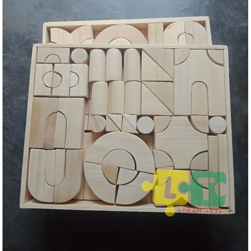 Balok PDK Mini Kayu Pinus Natural (Kemasan Box Kayu)