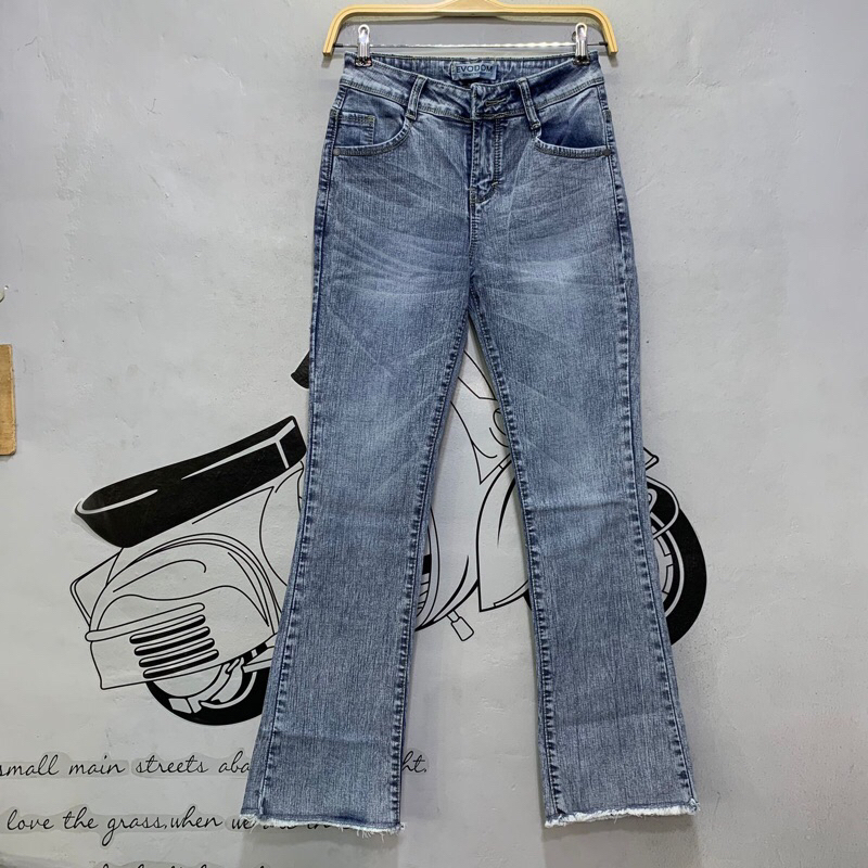 CELANA JEANS CUTBRAY WANITA STRETCH MELAR BY DOMINANT