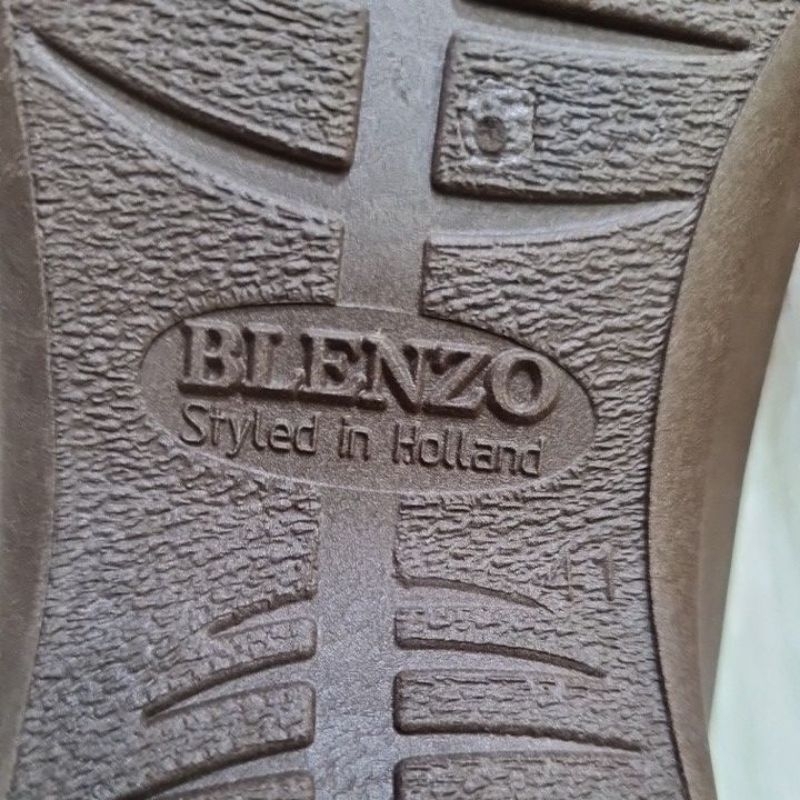 SANDAL KULIT BLENZO AUTH