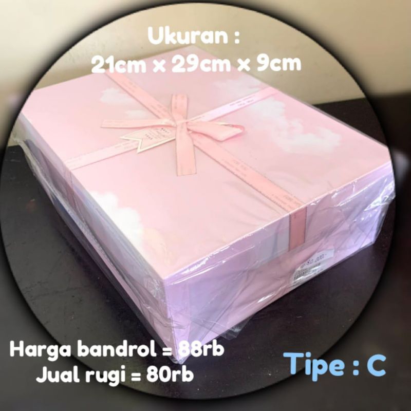 

(Type C) Gift box Aesthetic Premium/kotak kado hampers souvenir/box bunga/kotak hadiah serbaguna/hard box
