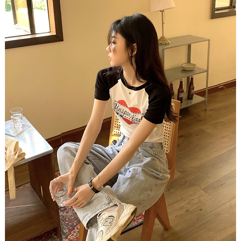 DF BJ389 Kaos Pendek Wanita Baju Atasan Crop Top Ketat Print Huruf Retro