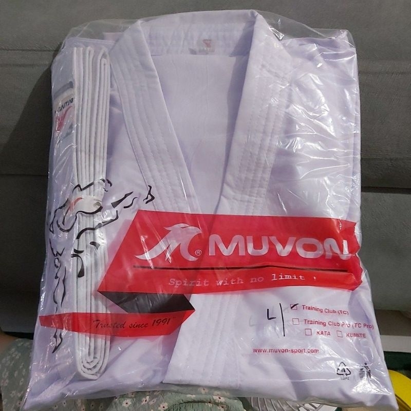 Baju Karate Pemula merk Muvon