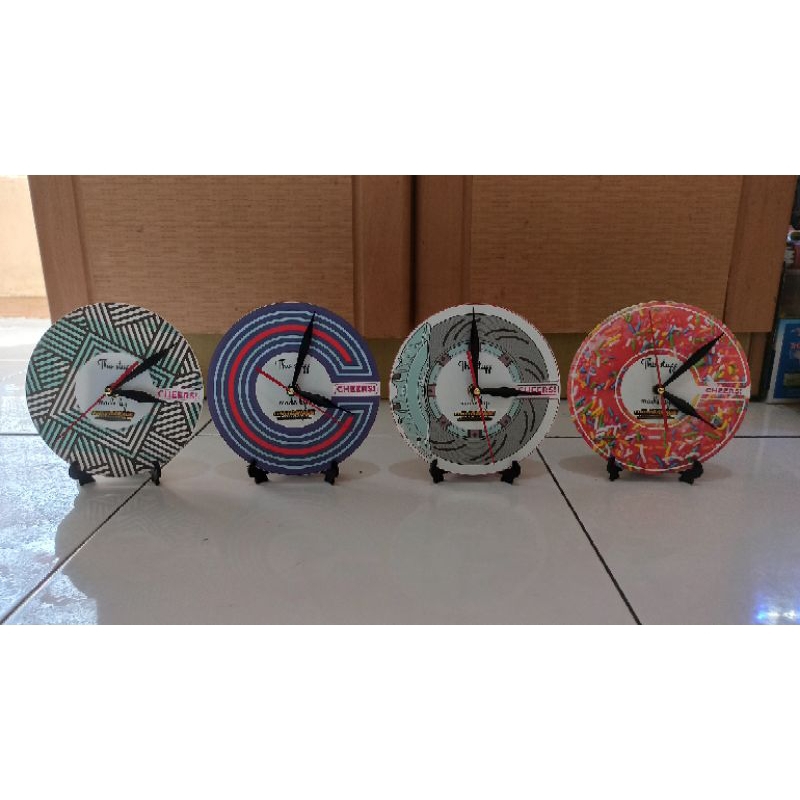 Jam Dinding Keren / Jam Meja Keren