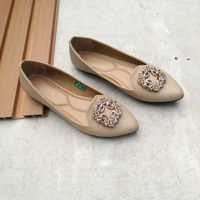 Aliyashoes Sepatu Flat Wanita Bianca