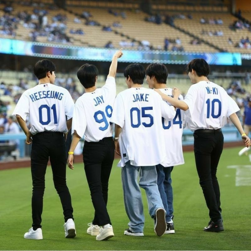 JERSEY BASEBALL ENHYPEN LENGAN PANJANG