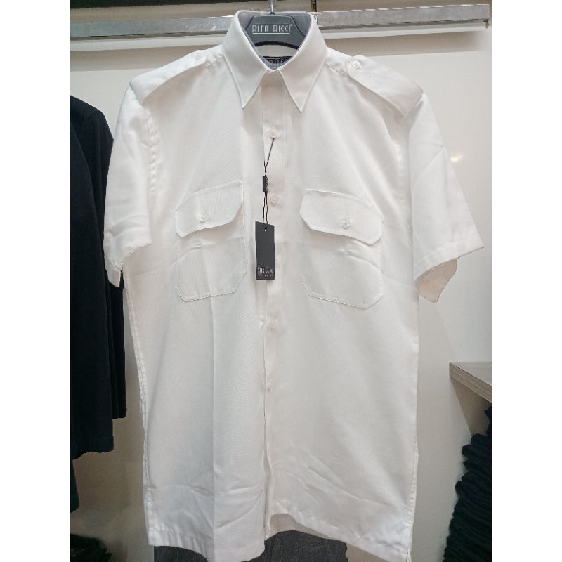 Kemeja PDH putih koleksi Rita Ricci