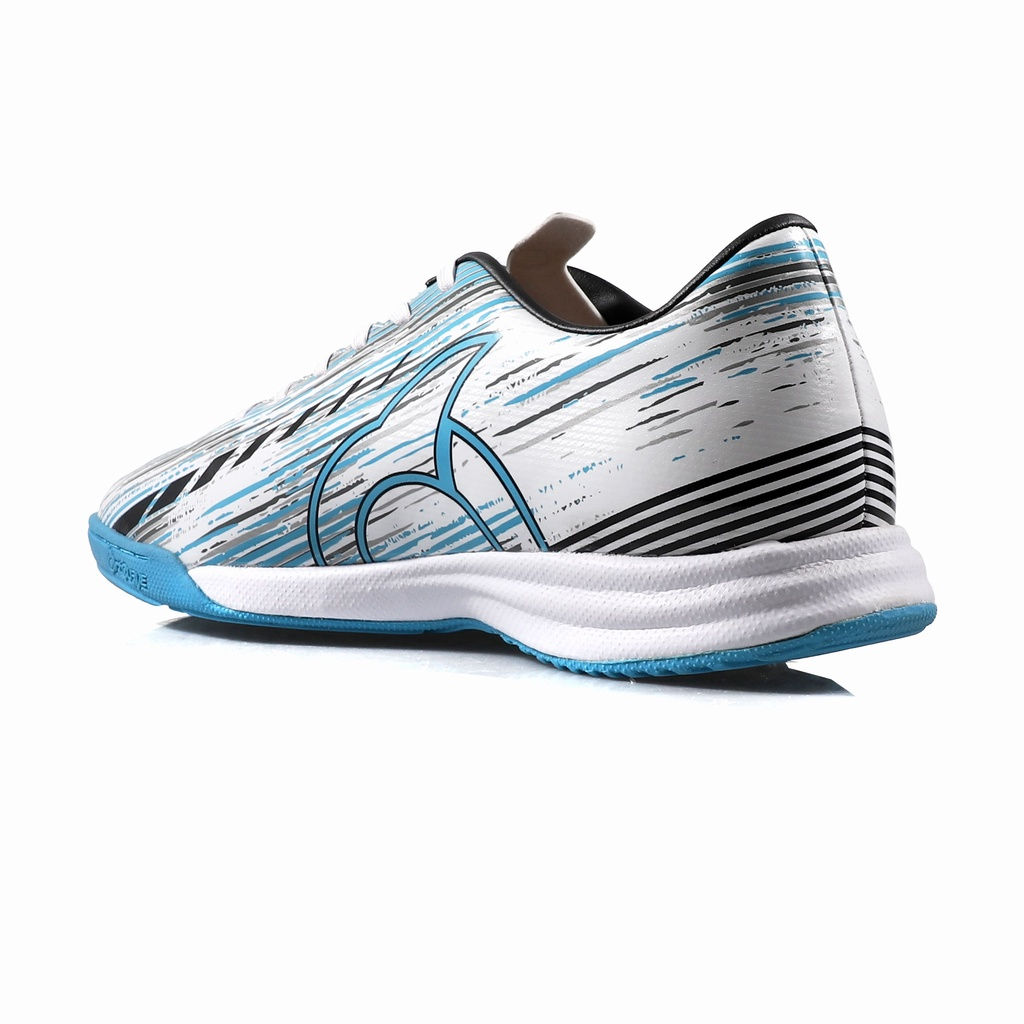 SEPATU FUTSAL ORTUSEIGHT CATALYST  VOYAGE IN - White/cyan