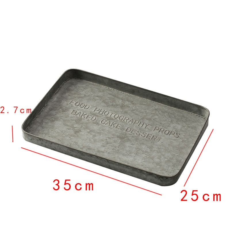 PF - Retro Rectangle Iron Tray