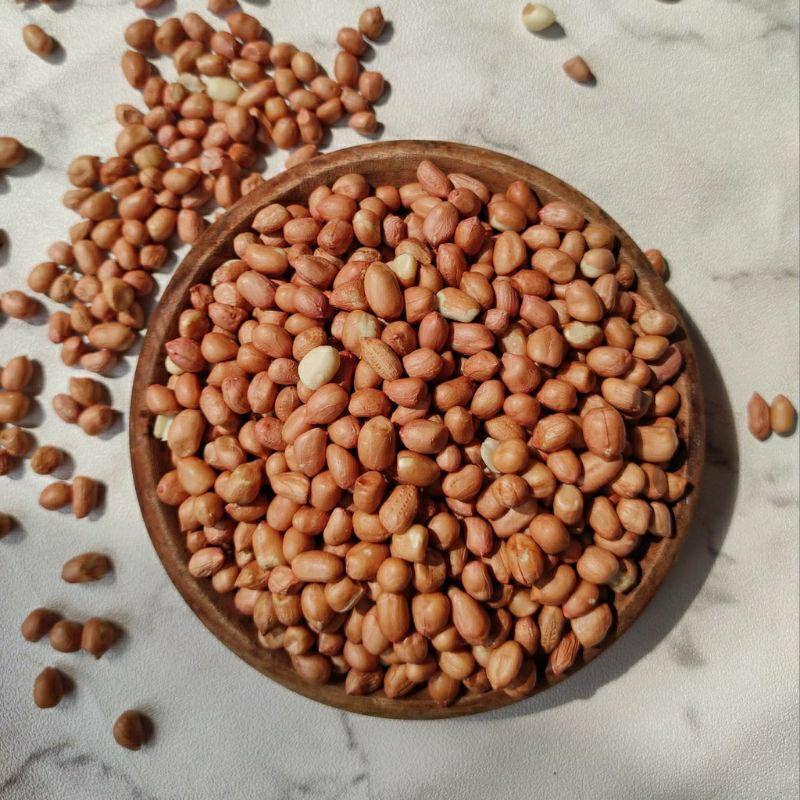 

Kacang Tanah Kupas 1 kg