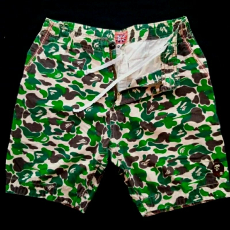 Celana A Bathing Ape BAPE Short Pants Amry Hijau 38 - Celana Pria Original