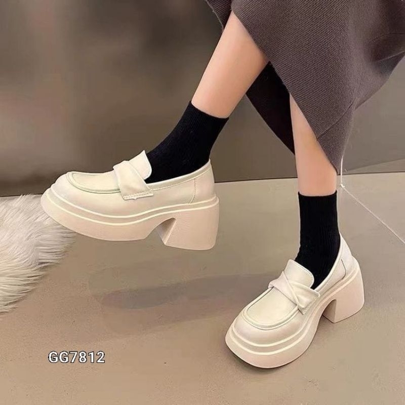 Sepatu Wedges Slop Pum Bukle Fashion Korea GG7812