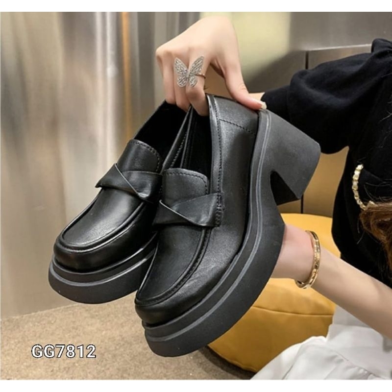 Sepatu Wedges Slop Pum Bukle Fashion Korea GG7812