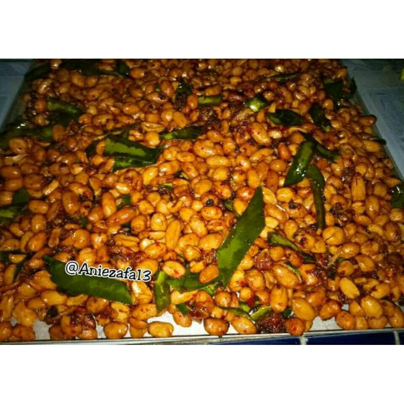 

kacang goreng