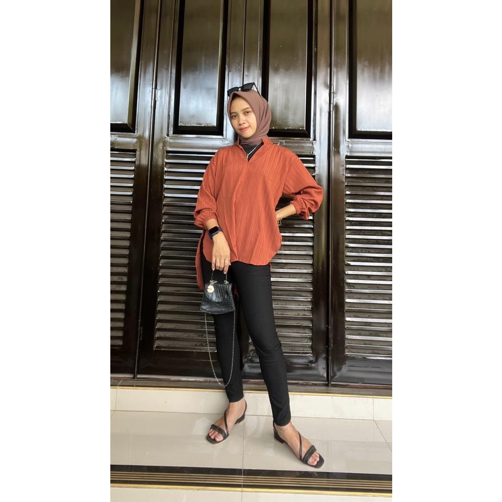 Atasan wanita - Livia Blouse - Blouse Wanita Polos - Blouse Lady Crush - Jennamira_mode