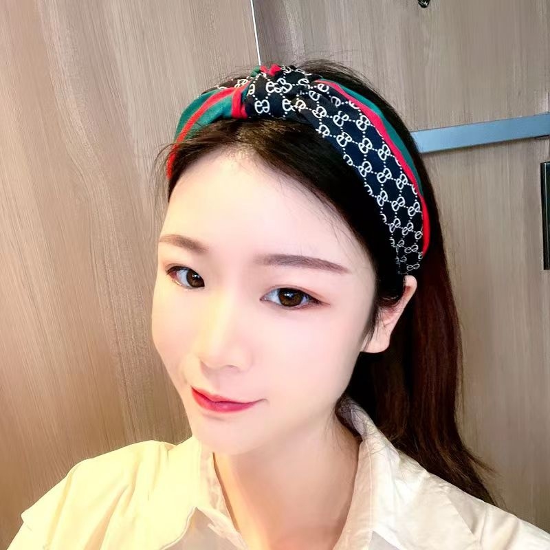 Bando headband Versi Korea dari kontras warna aksesoris rambut gaya wewangian kecil keluar ikat kepala sederhana semua-cocok ikat kepala cuci wajah bundel jepit rambut