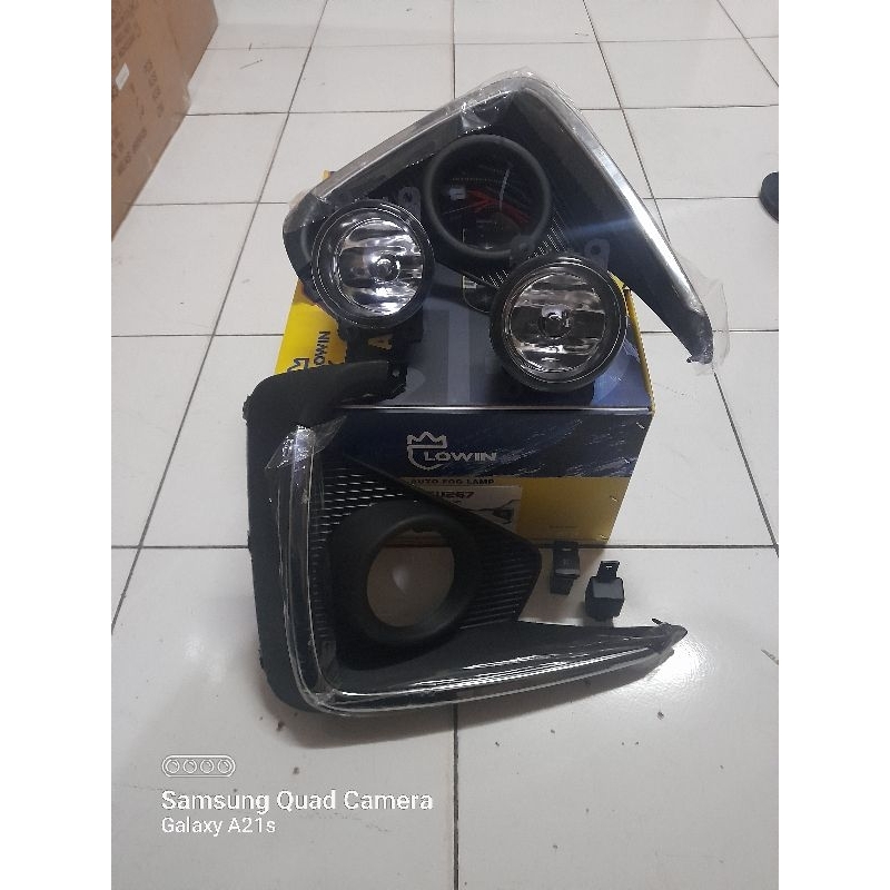 FOGLAMP LAMPU BEMPER MOBIL SUZUKI ERTIGA TAHUN 2018-2021 SU267