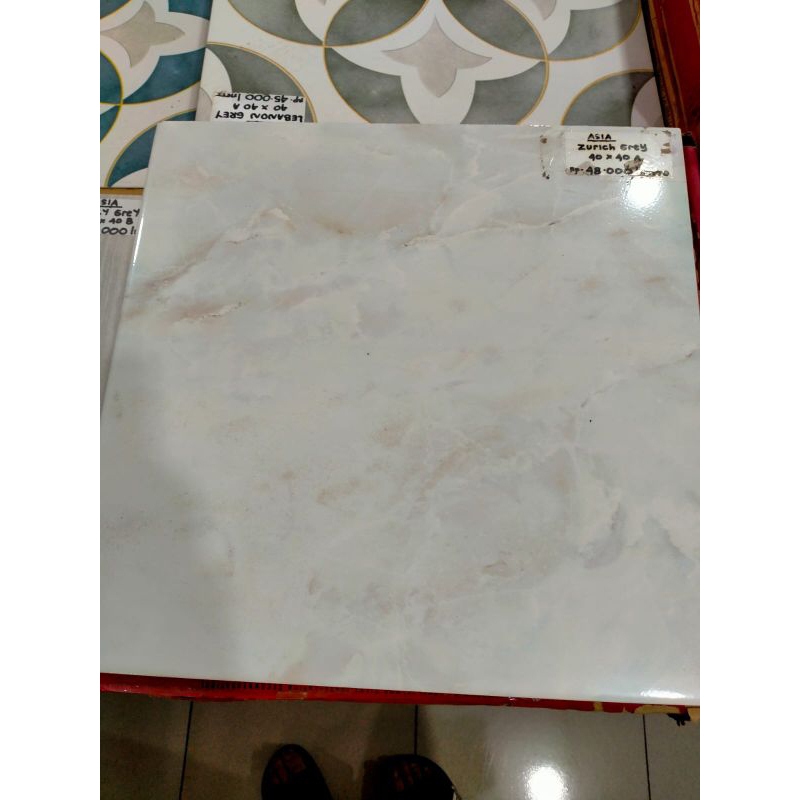 Keramik Lantai Asia Zurich Grey 40x40 kw3