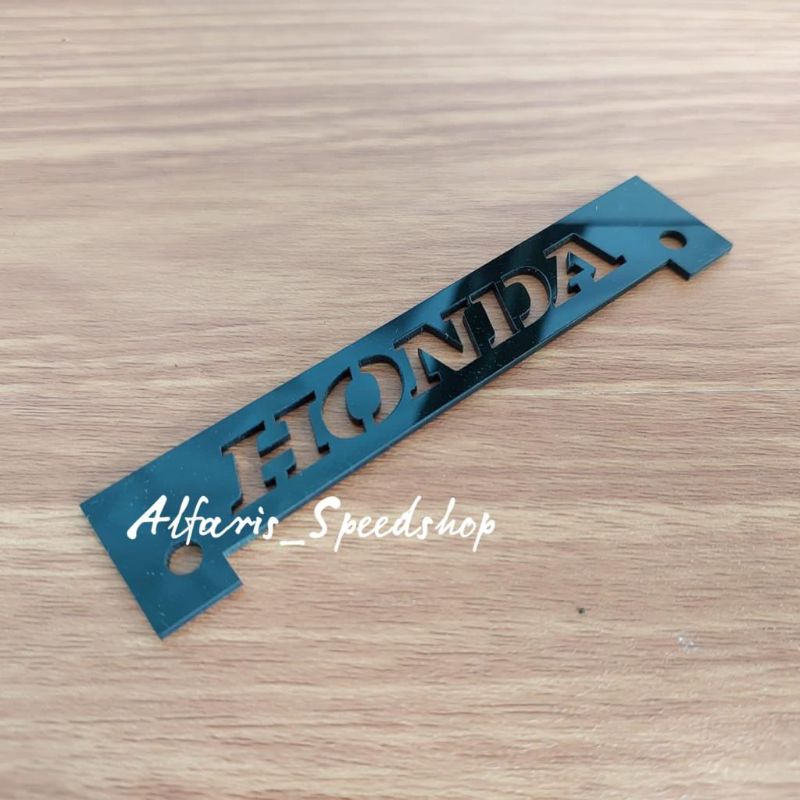 Emblem lampu stop gl 100 gl 125 logo emblem lampu stoplamp belakang honda gl100 gl125