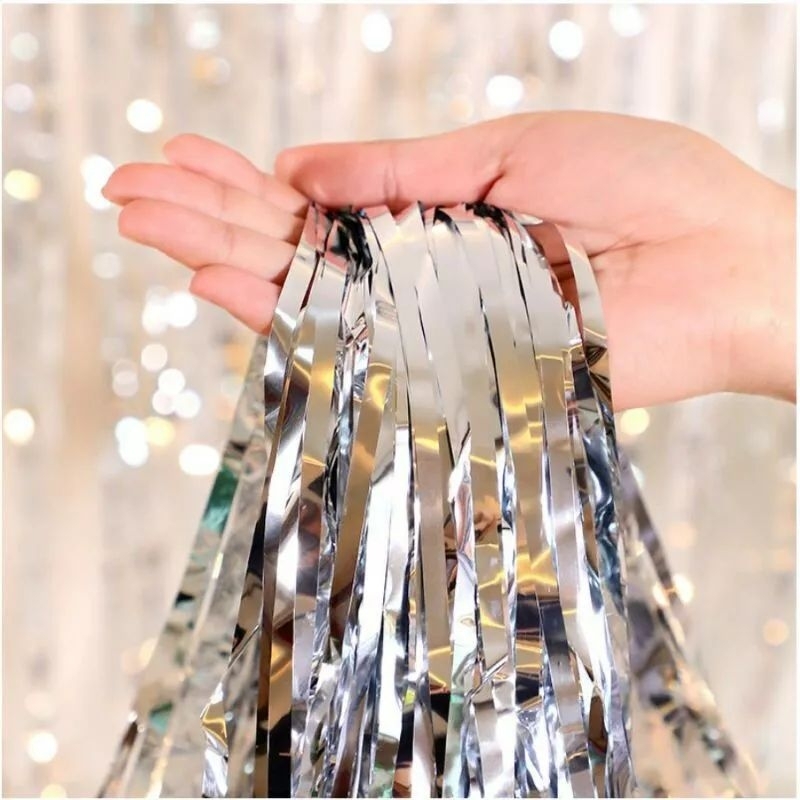 Tirai Pesta Ulang Tahun Tirai Rumbai Plastik Chrome Foil 99 x 180 Cm Foil Curtain Backdrop Curtain Selinger Metalik Import Murah