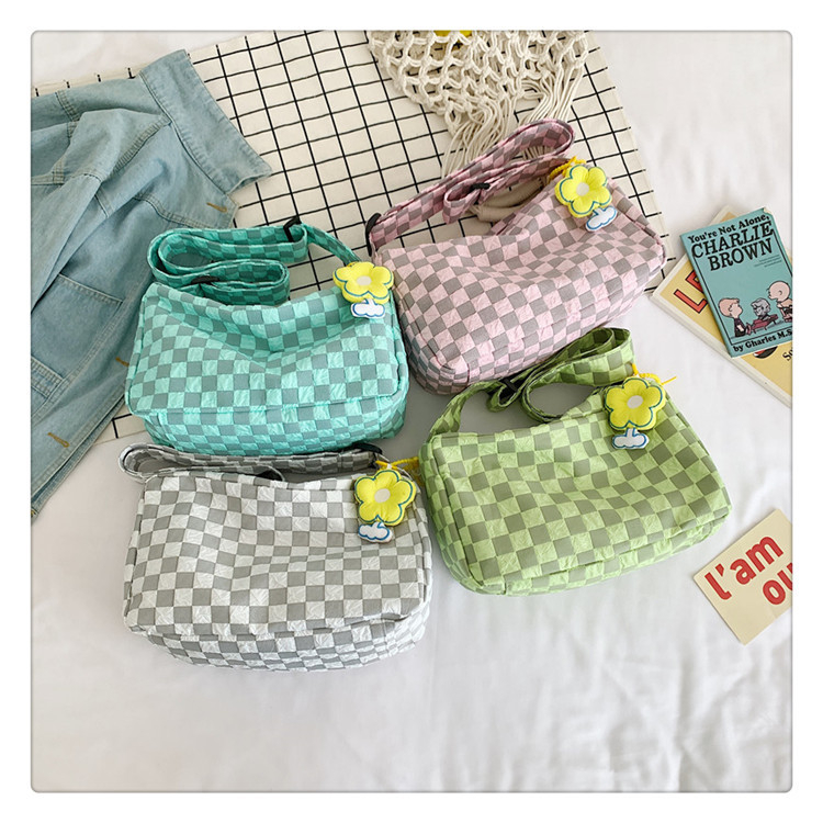 BREEZE Sling Shoulder Bag Tas Selempang Bahu Lucu Square Aesthetic Motif Kotak Kotak Catur Button Vintage Wanita Korean Style Chikoisme