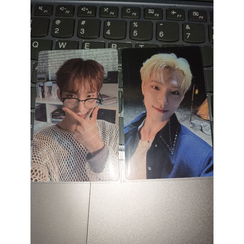 SEVENTEEN FML LD M2U DK DINO (booked)