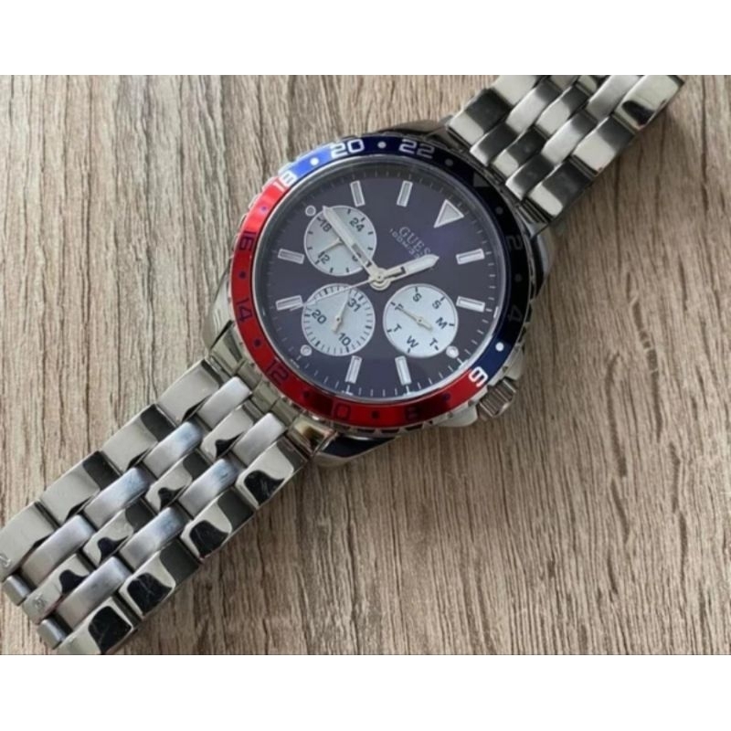 Jam tangan pria Guess W1107G2 original chronograph silver