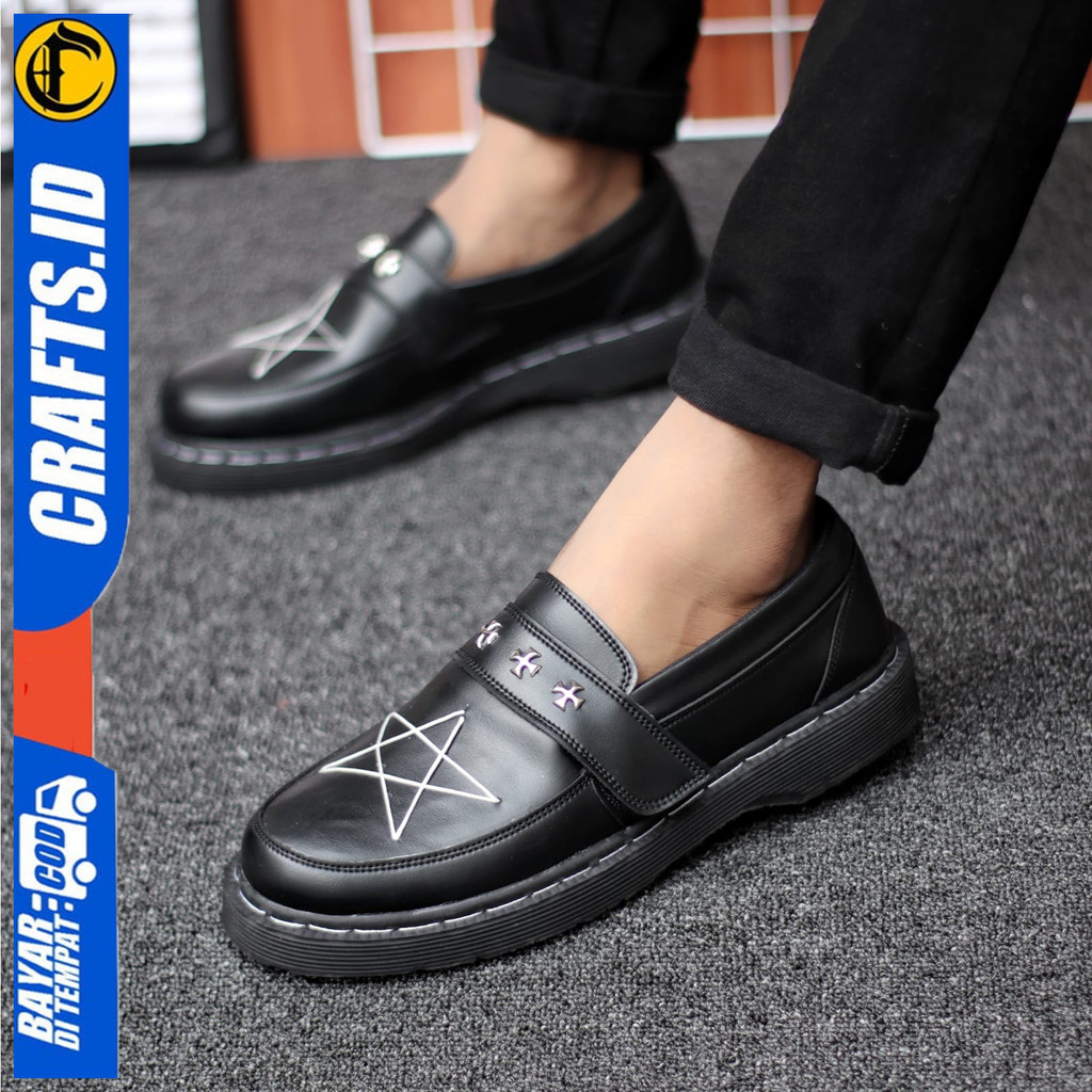 Sepatu Loafers Docmart Pantofel Formal Pria Casual Kulit Hitam PU Kerja Pria Crafs Starmon