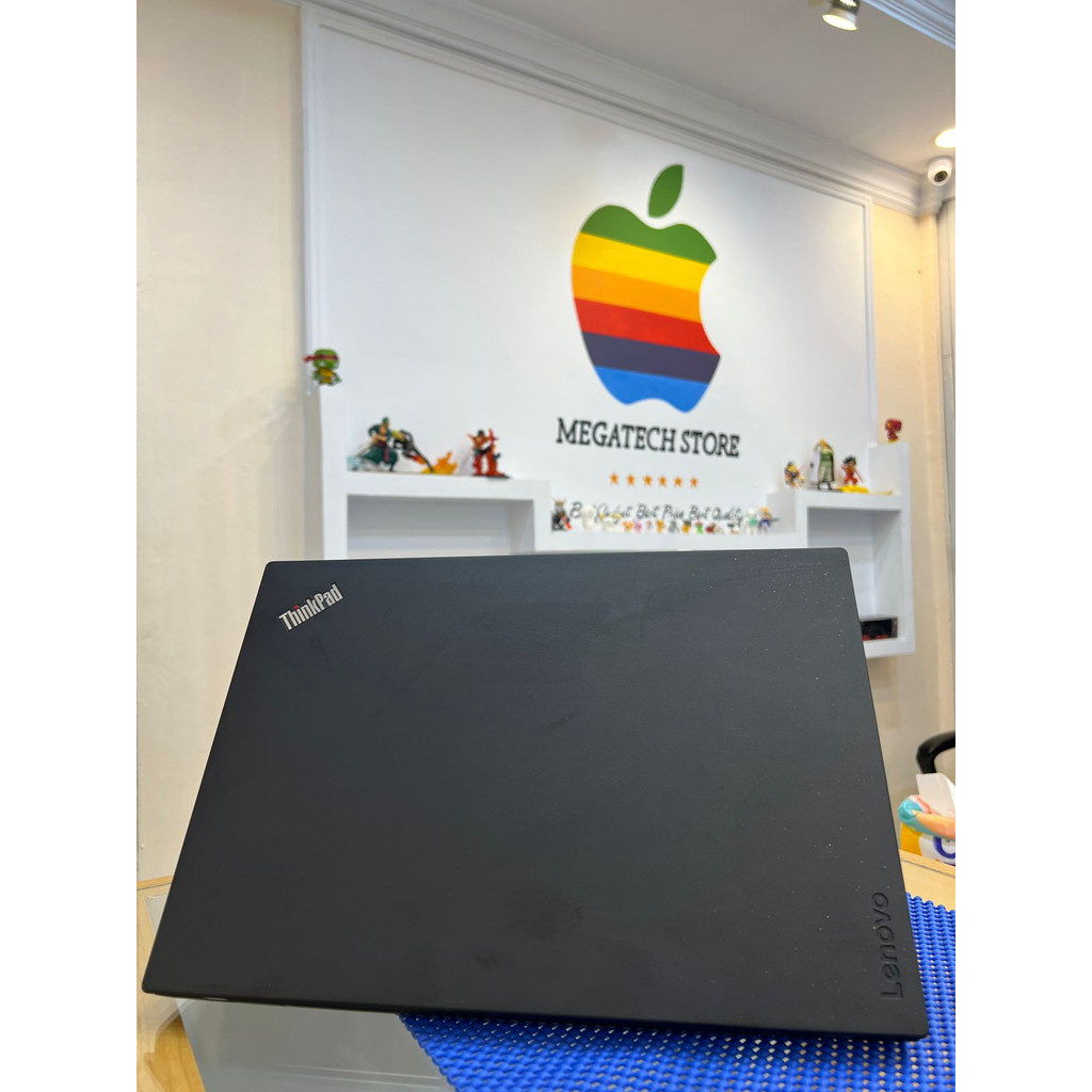 Lenovo Thinkpad T470 Core i5-6th Gen/8/256GB SSD/ Second/Bekas