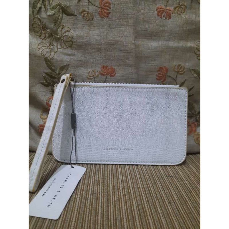 Dompet Wanita Branded Second Charles&Keith