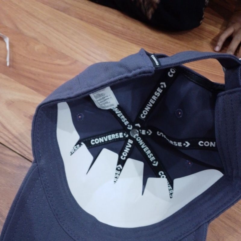 Topi Converse original